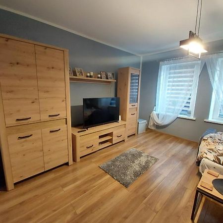 Apartament Centrum 2 วาลบ์จิก ภายนอก รูปภาพ